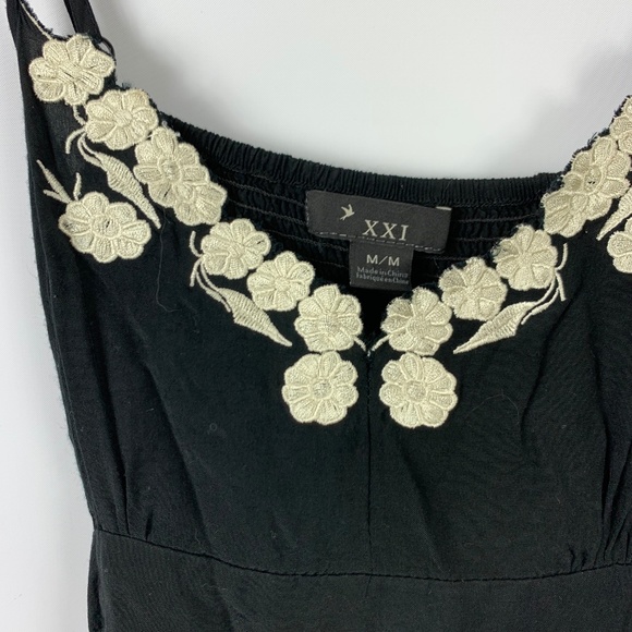 XXI Medium Boho Blouse Black Off White Adjustable - Picture 2 of 4